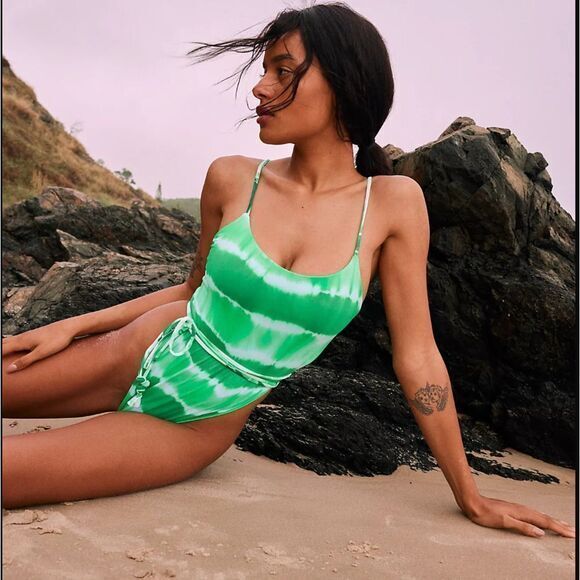 NEW Martha‎ Rey Holly One-Piece tie dye Swimsuit, pink, orange, size M - Picture 14 of 16